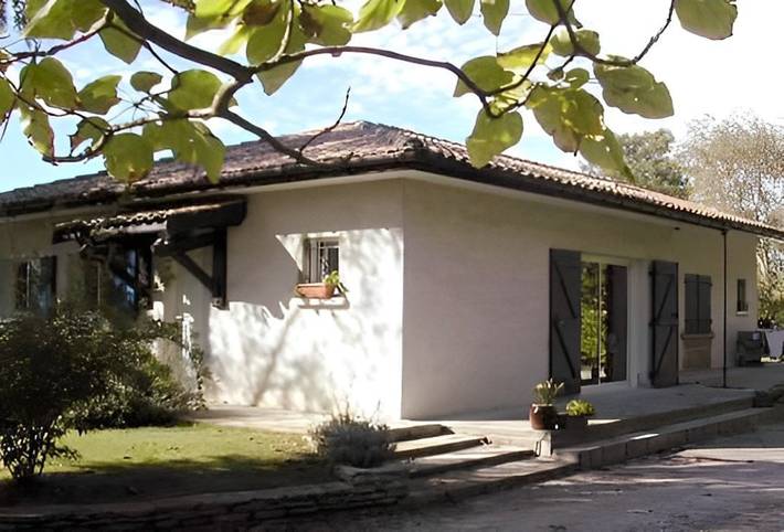 Location de vacances pour 3 personnes, avec Jardin en Gironde