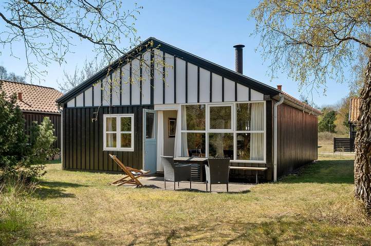 Ferienhaus für 6 Personen, mit Terrasse in Marielyst - 2