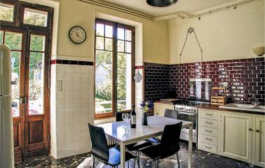 Maison De Vacances pour 12 Personnes dans Terrasson-Lavilledieu, Périgord Noir, Photo 4