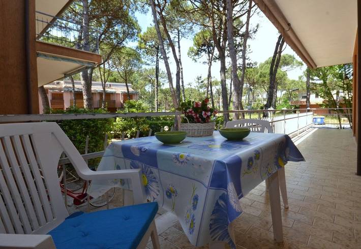 Ferienwohnung für 5 Personen, mit Balkon/Terrasse in Lignano Sabbiadoro