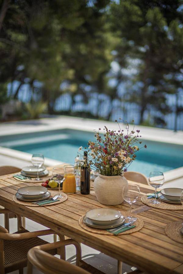 Villa für 7 Personen, mit Pool und Garten sowie Ausblick auf Hvar