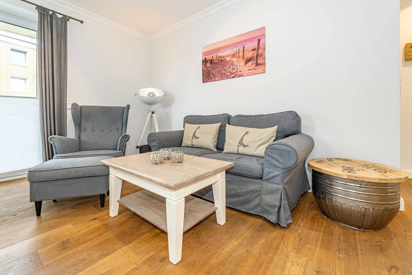 Ganze Wohnung, Moderne Ferienwohnung für 2 Personen mit Balkon und Stellplatz direkt am Strand in Westerland, Sylt (Gemeinde)