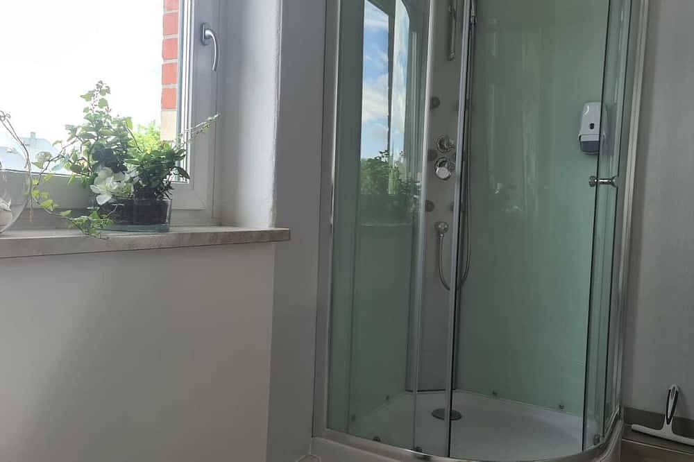 Ganze Wohnung, \"Das Tor zum Vogtland\", geräumige 79 m² Ferienwohnung (2 Sz, Wz, Küche, Bad) in Rodewisch, Chemnitz und Umgebung