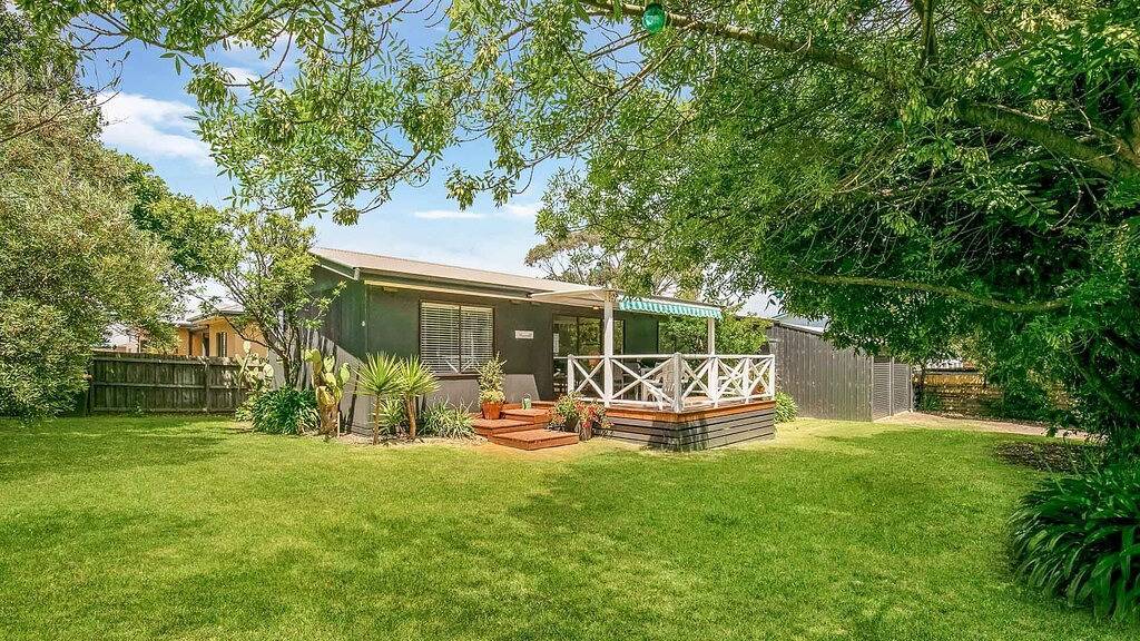 Periwinkle - 3 bedroom pet friendly cottage in Cape Woolamai, Philip Island