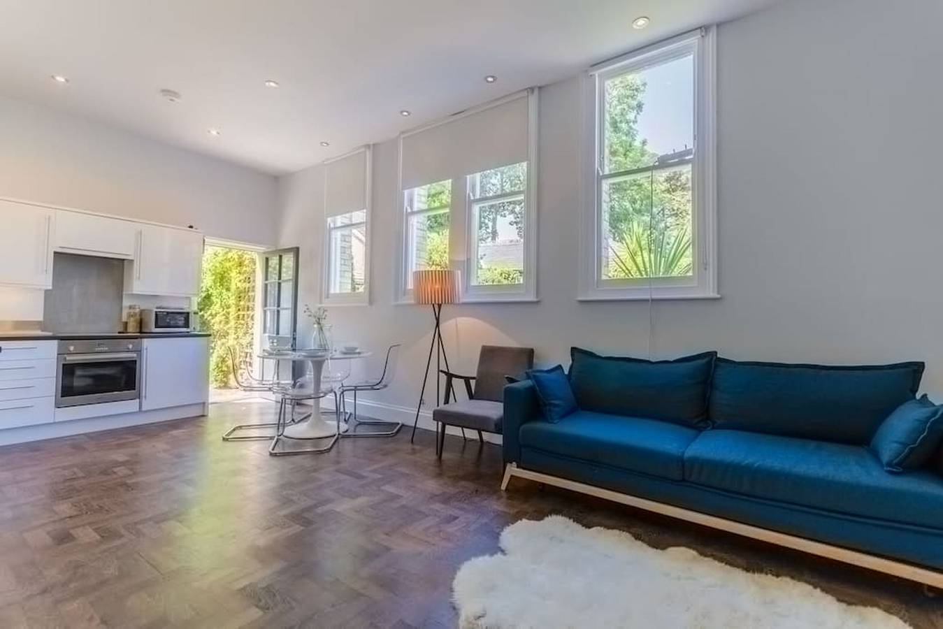 Entire apartment, Converted flat in amazing converted schoolhouse near Fowey Harbour in Polperro, Fowey