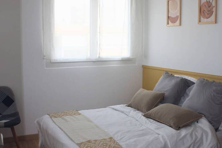 Entire apartment, Appt. Refait à Neuf Avec Balnéo, Idéalement Situé Près du Centre de Mérignac in Mérignac, Bordeaux region