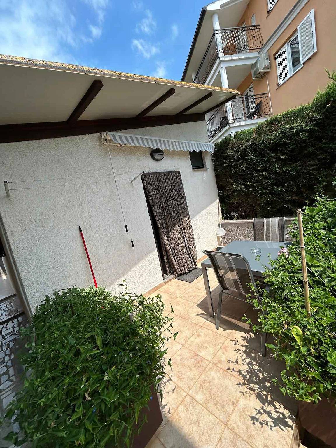 Appartement de vacances entier, Appartement de vacances dans un environnement calme avec jardin  in Medulin, Pula-Medulin