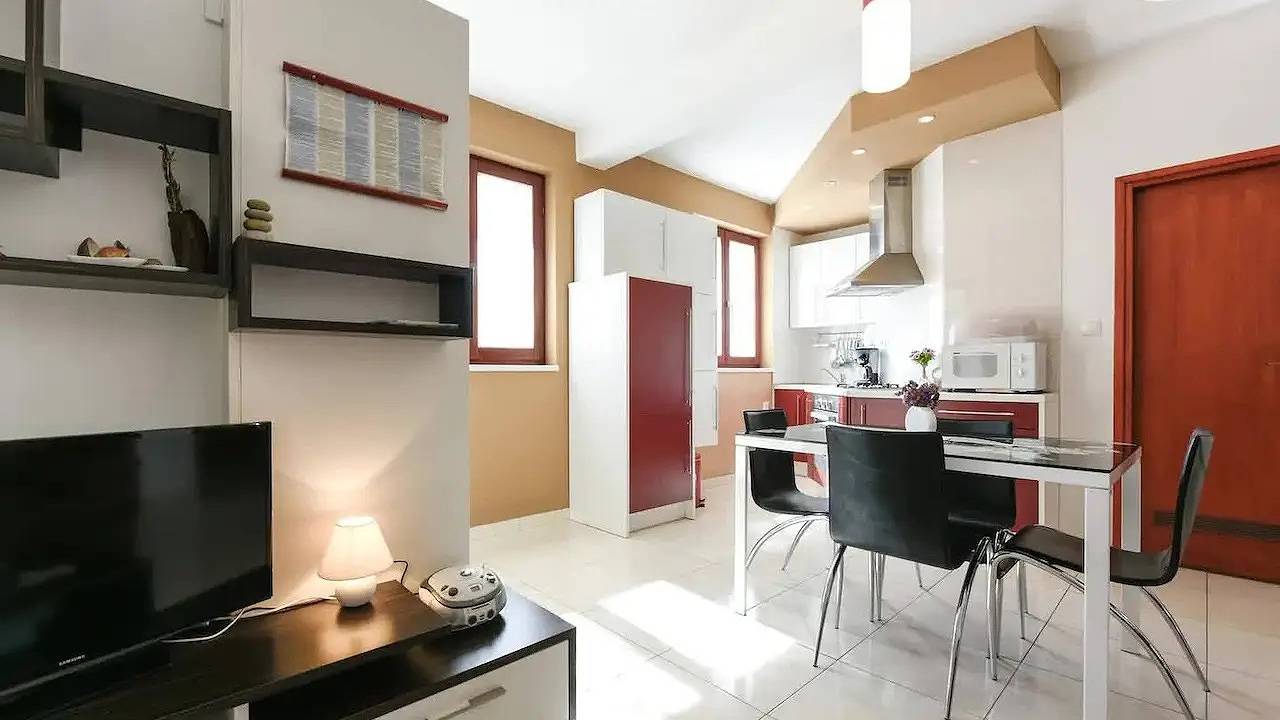 Ganze Ferienwohnung, Ferienwohnung für 4 Personen (48 m²) in Preko in Plaža Jaz, Poljana