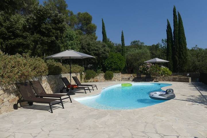 Villa pour 8 personnes, avec jardin, animaux acceptés à Draguignan