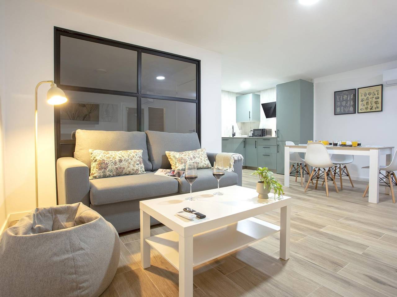 Appartement de vacances entier, Appartement de vacances pour 3 personnes in La Carihuela, Torremolinos