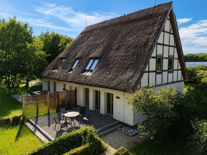 Ferienhaus für 4 Personen, mit Terrasse und Garten sowie Sauna und Ausblick in Altenkirchen