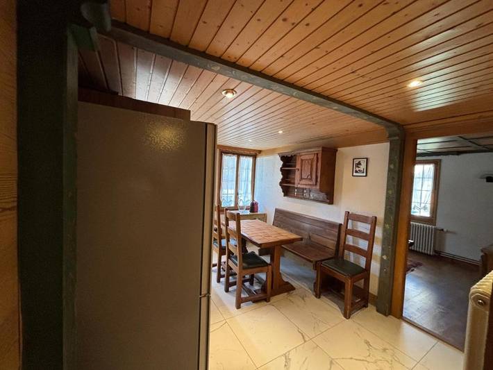 Chalet pour 4 personnes, avec vue et terrasse, animaux acceptés dans Gstaad - 4