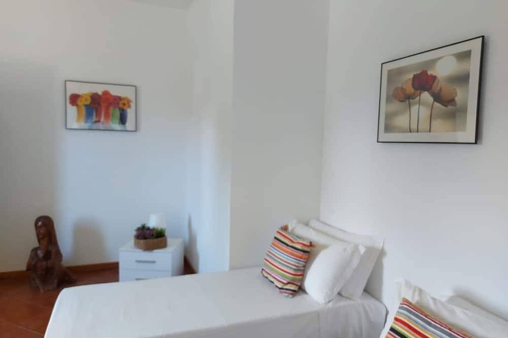 Ganze Wohnung, Bnbook- Casa Dei Peschi 2 - Lago di Monate in Travedona Monate, Lago Maggiore (Lombardei)