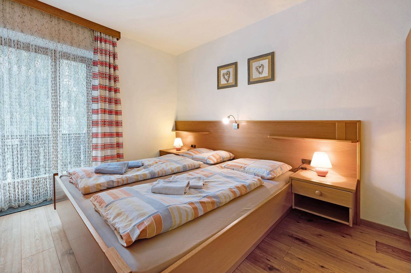 Ganzes Studio, Einzimmerapartment "Heiserhof - Holunder" mit Bergblick, Balkon & Wi-Fi in Mittertal (Ratschings), Ratschings