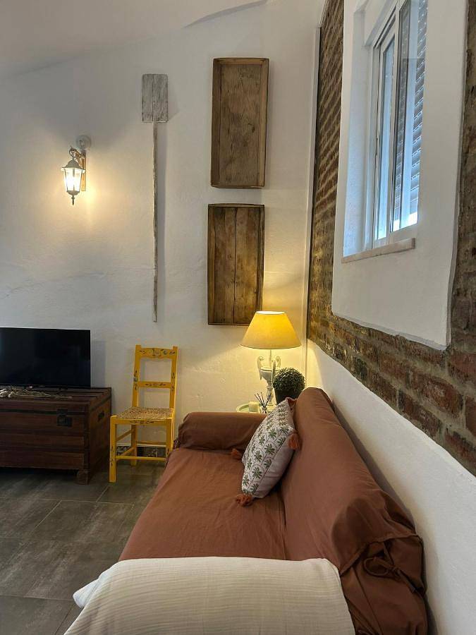 Two-Bedroom House in Reguengos de Monsaraz, Distrito de Évora