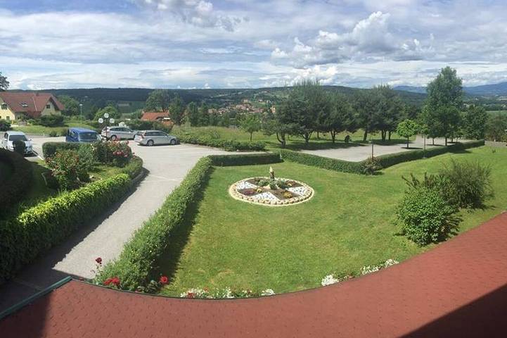 Hotel "Panoramahof" Ziegler - Doppelzimmer in Bad Waltersdorf, Steirerland