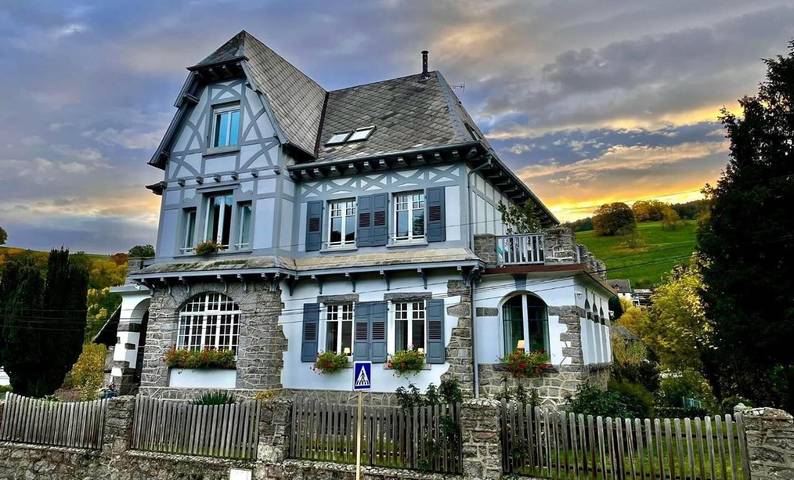 Maison d’hôte pour 2 personnes, avec Terrasse ainsi que Jacuzzi et Jardin