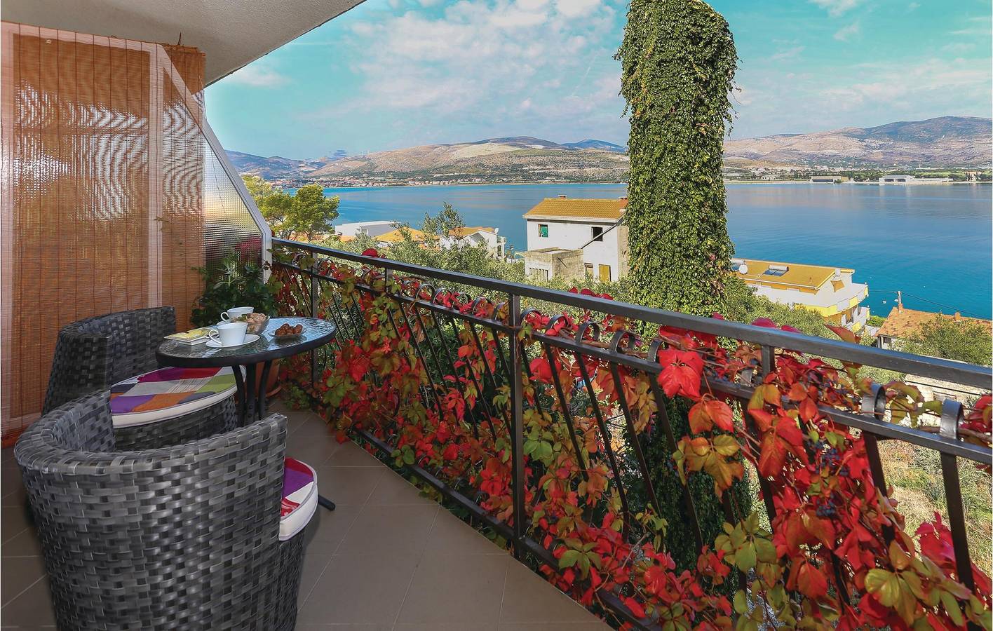 Ganze Ferienwohnung, Ferienwohnung für 2 Personen mit Terrasse in Arbanija, Ciovo
