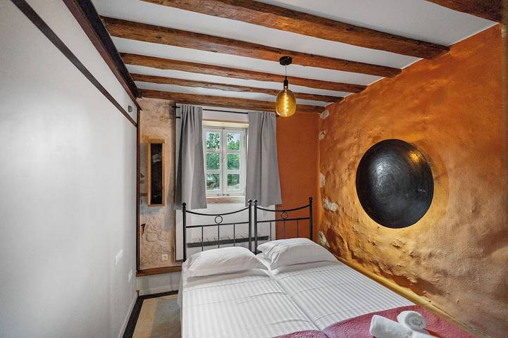 Ganze Wohnung, Ferienwohnung Heritage Stonehouse - Ugljan in Ugljan, Insel Ugljan