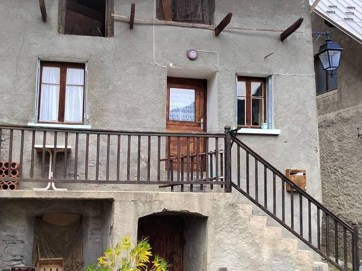 Gîte pour 4 personnes, avec balcon à Saint-Martin-de-Queyrières - 3
