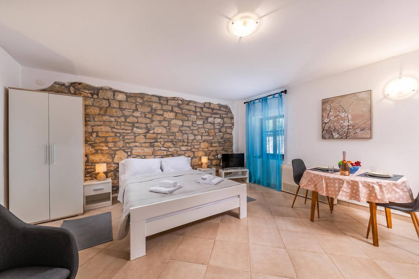 Appartement entier, Studio Iva 1 With Terrace in Bale (Croatie), Région de Rovinj