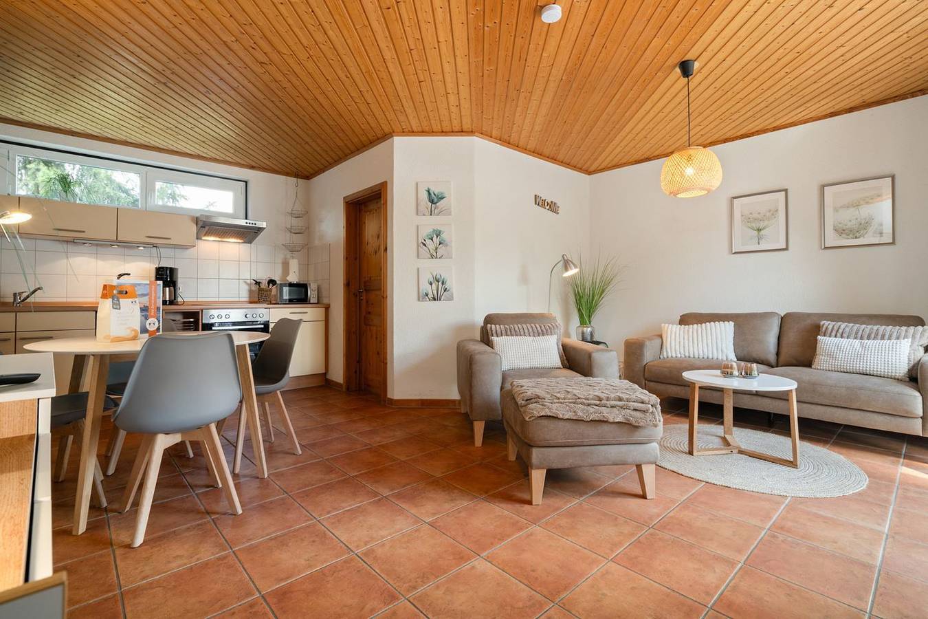 Ferienhaus Blumenhaus unweit der Müritz - mit Garten und Terrasse in Waren (Müritz), Lago Müritz