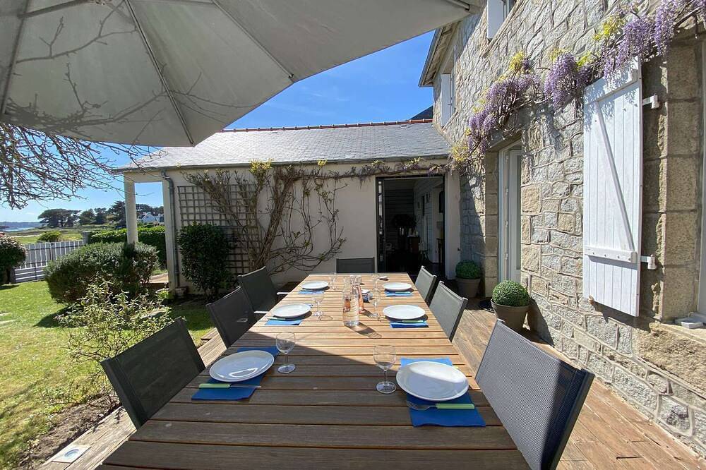 Ferienhaus mit Meerblick in Île Grande mit Wifi-Verbindung in Île-Grande, Pleumeur-Bodou