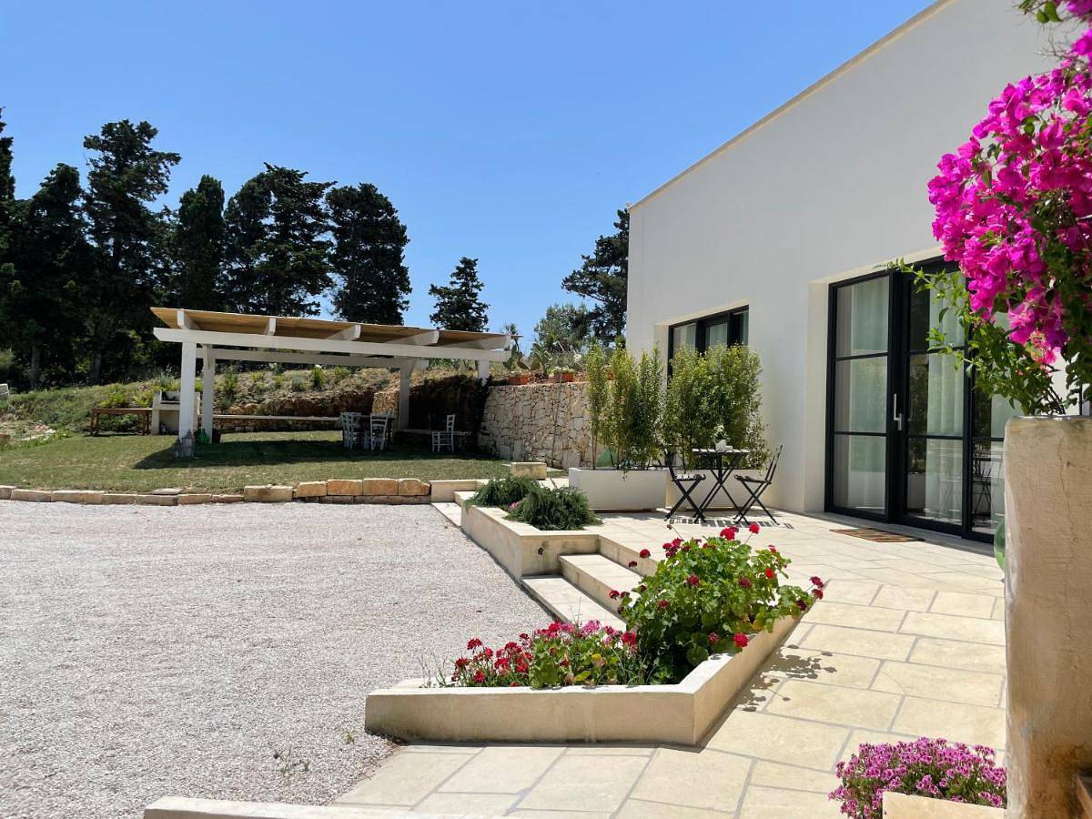 One-Bedroom Apartment with Garden View (3 Adults) in Otranto, Otranto e dintorni