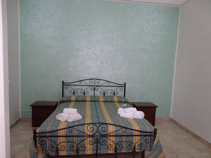 Chambre d’hôte pour 3 personnes, avec vue et terrasse à Parabita - 4