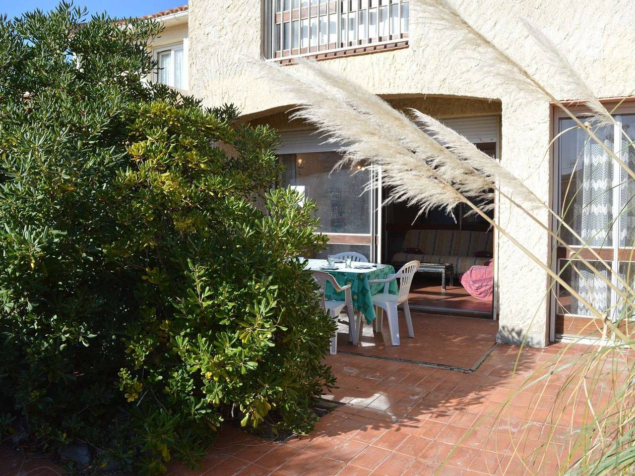 Maison De Vacances pour 8 Personnes dans Saint Pierre la Mer, Fleury