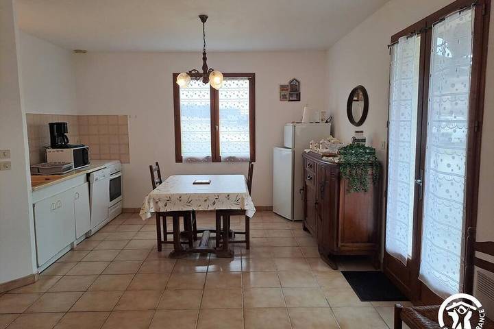 Gîte pour 2 personnes, avec jardin à Parisot - 4