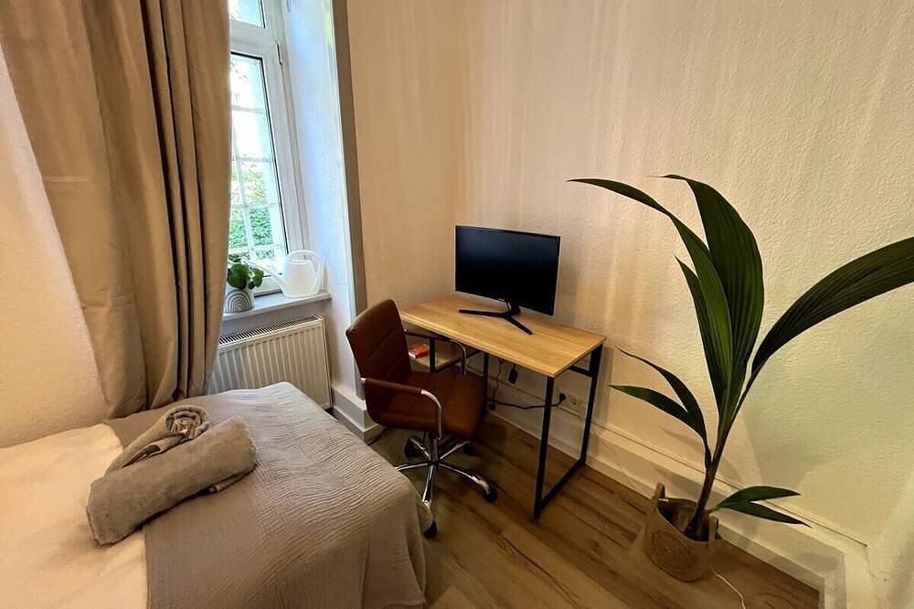 Apartamento entero, 🌿 Cozy City Oasis | Fairgrounds | Workspace | Click here to see more 👇 in Fráncfort del Meno, Hesse del Sur