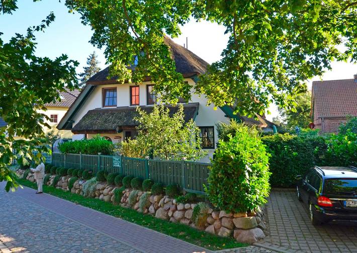 Ferienhaus für 5 Personen, mit Terrasse und Garten in Groß Zicker
