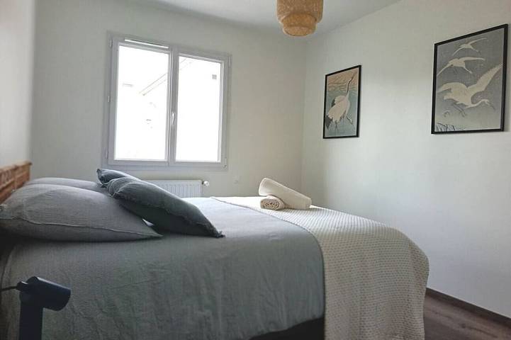 Gîte pour 6 personnes, avec balcon et jardin à Vic-le-Comte - 3