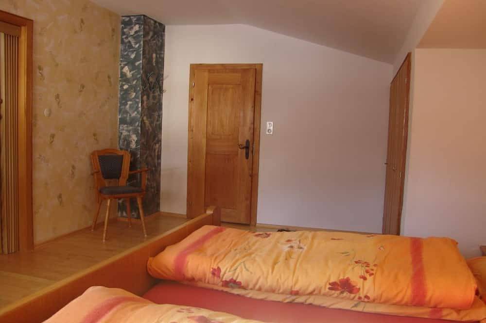 Ganze Wohnung, Ferienwohnung 1, Haus Gabi Urlaub mit Haustier in Hinterstein, Bad Hindelang