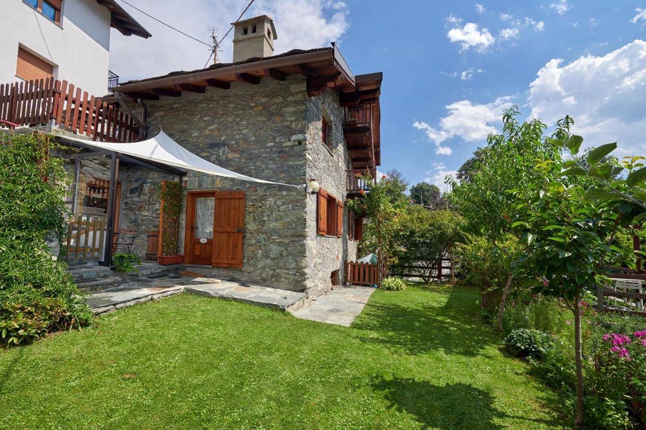 Le Rosier B&B e Appartamento in Saint-Vincent, Comune di Saint-Vincent