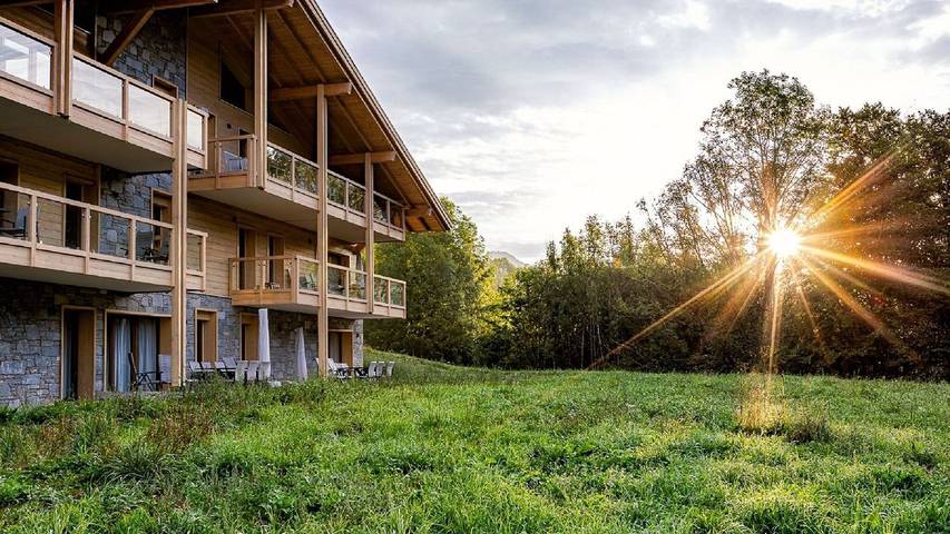 Chalet pour 6 personnes, avec piscine et sauna, animaux acceptés à Abondance