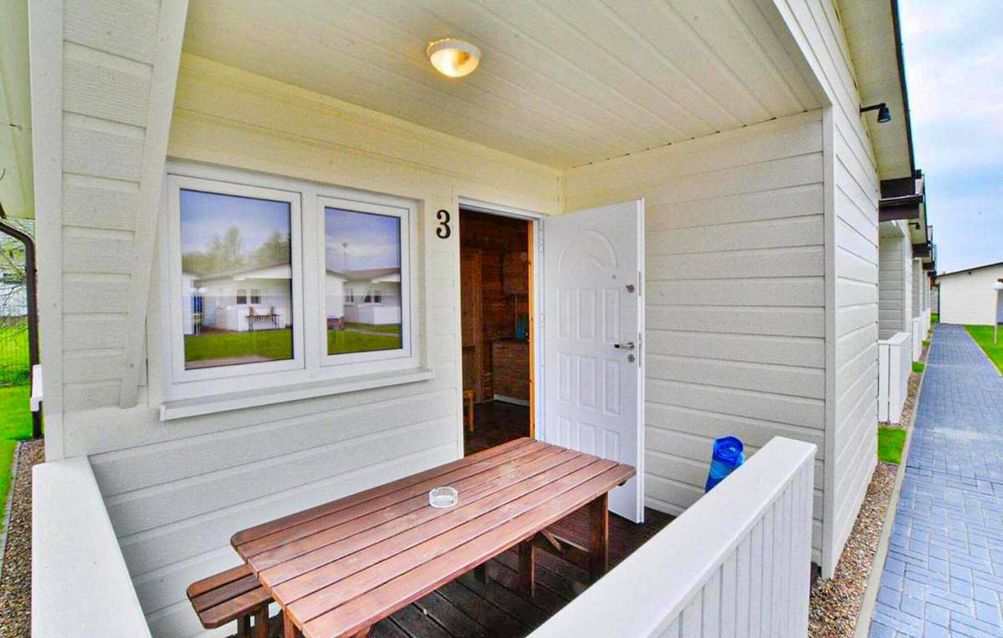 Ferienhaus für 6 Personen mit Pool in Przewłoka, Polnische Ostsee