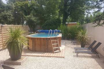 Gîte pour 4 personnes, avec terrasse et jardin à Bédarrides