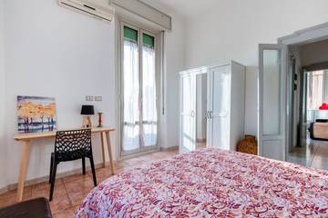 Apartment for 2 People in Milan, Milan Province, Photo 1