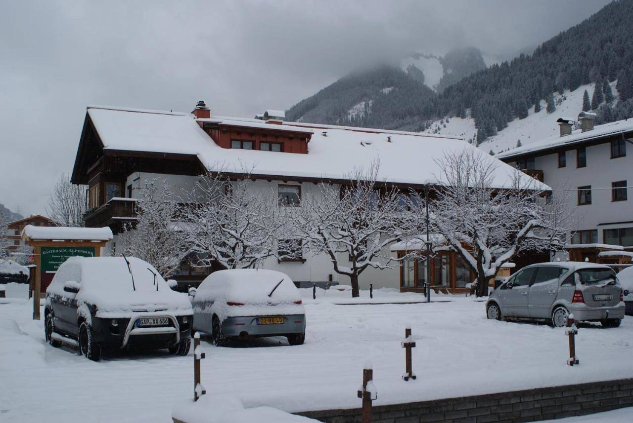 Appartement entier, One-Bedroom Apartment in Alpes de Lechtal, Lermoos