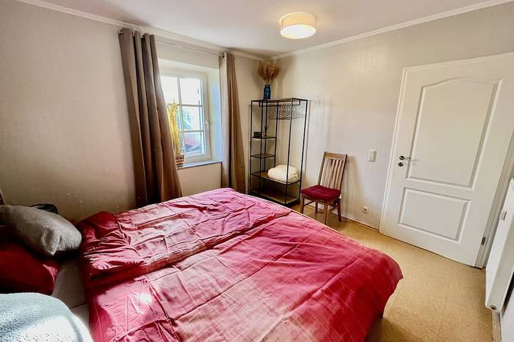Appartement entier, Appartement de vacances élégant sur 2 étages avec vue sur le château in Sarrebourg (Allemagne), Arrondissement de Trèves-Sarrebourg