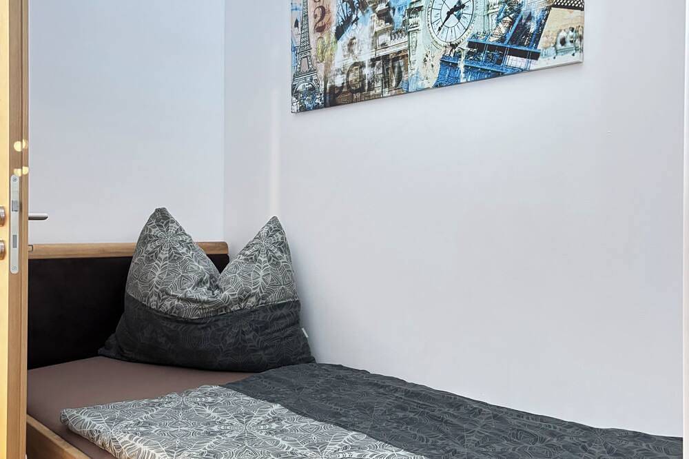 Ganze Wohnung, Modernes Apartment in ruhiger Lage–Ideal für Familien&Geschäftsreisende in Bezirk Vöcklabruck