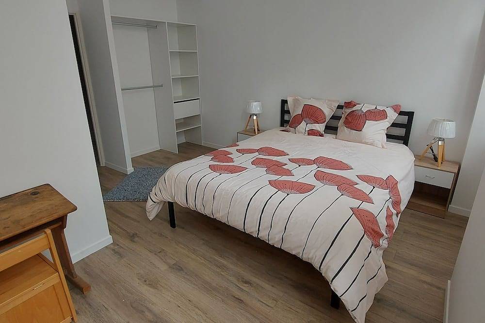 Entire apartment, Centre Ville de Tournon au Cœur des Vignes Éveiller vos Papilles in Tournon-sur-Rhône, Tournon-sur-Rhône region