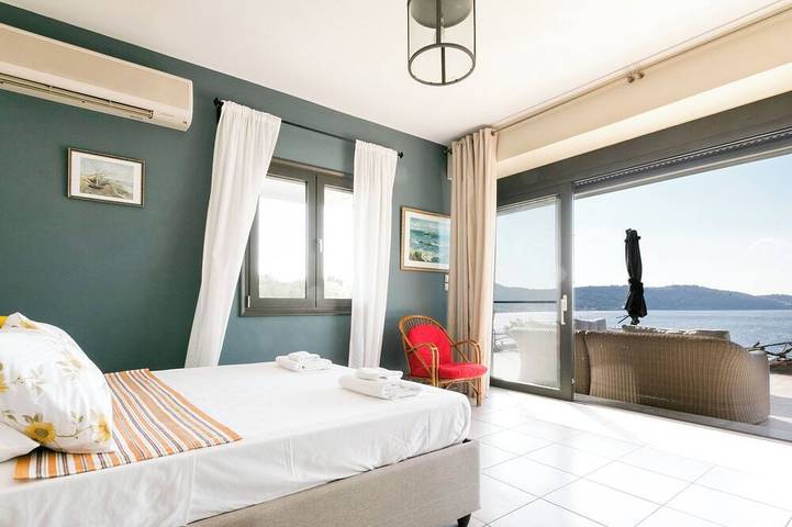 Chalkidiki | Villa Nora | Geräumig, voll ausgestattet mit großem Garten und herrlicher Aussicht in Kassandra