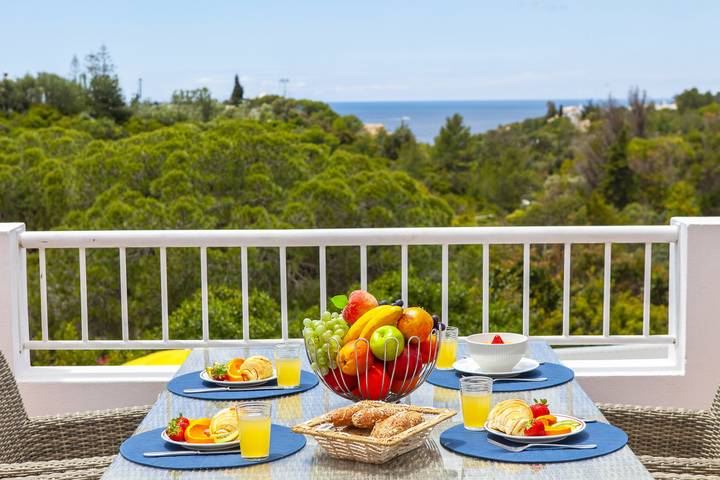 Ferienhaus für 8 Personen, mit Balkon und Terrasse in Lagoa - 4