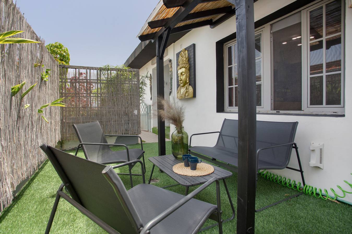 Ganze Wohnung, Ferienwohnung 'Loft La Laguna' mit gemeinsamer Terrasse, gemeinsamem Garten und Wi-Fi in MacKay (Kanarische Inseln), San Cristóbal de La Laguna