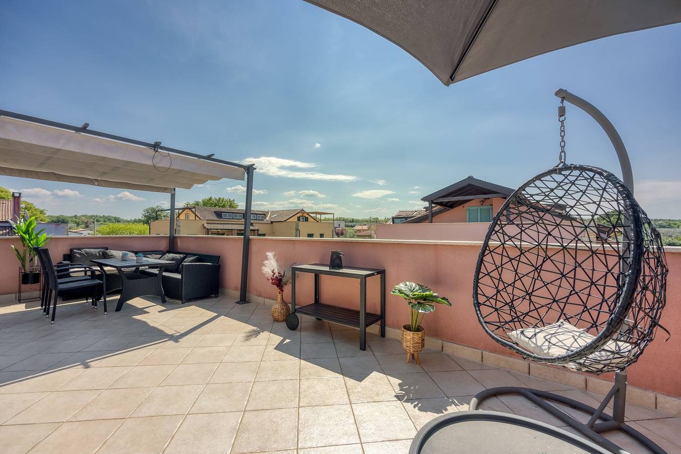 Ganze Wohnung, Apartment Sofia mit Dachterrasse und Meerblick in Gedici in Gedići, Tar-Vabriga