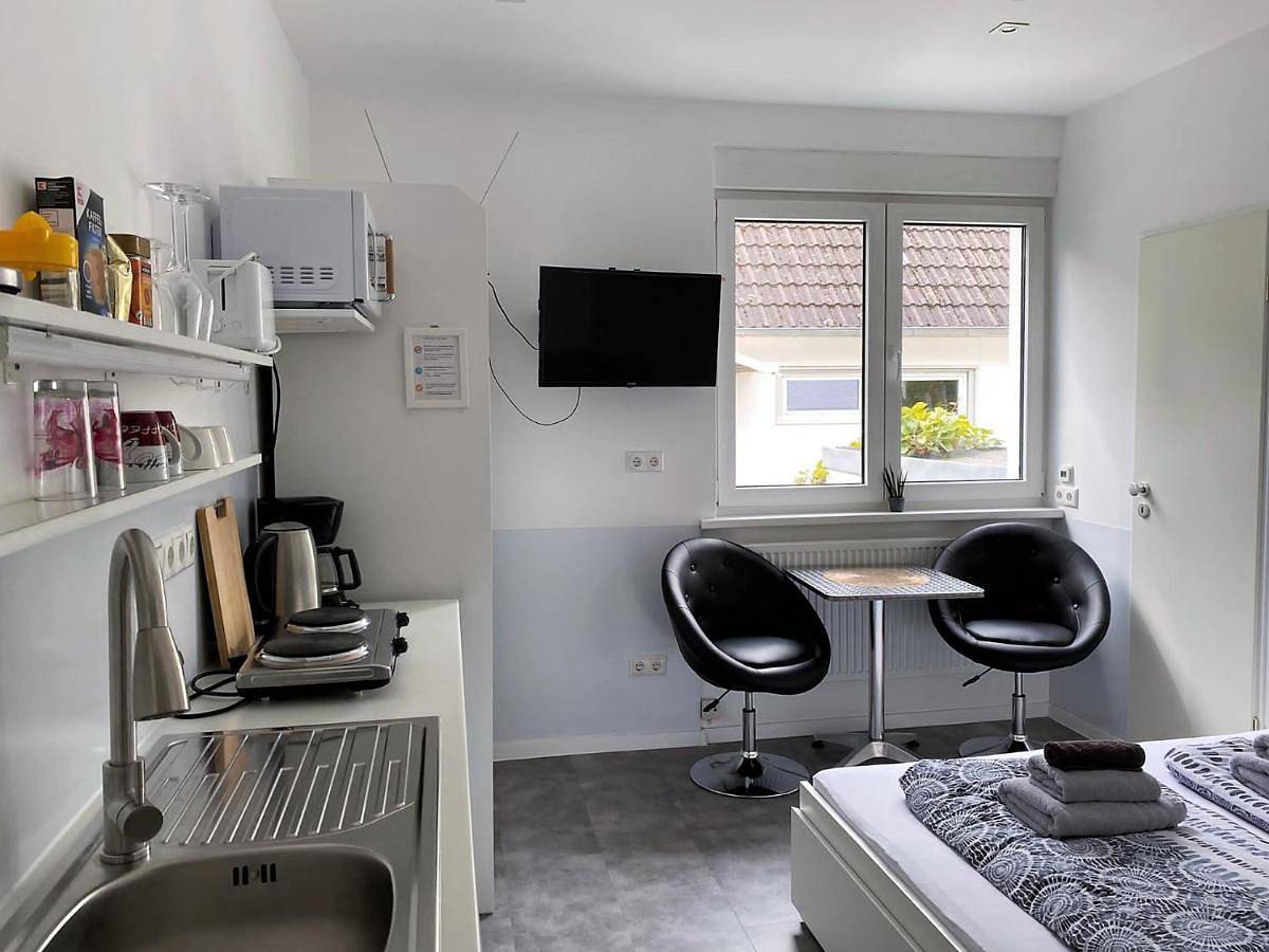 Ganze Wohnung, Studio Apartment in Berlin Wilhelmstadt, Berlin