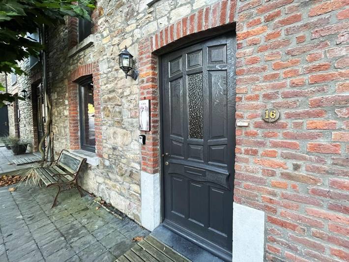 Location de vacances pour 2 personnes, avec terrasse et jardin à Rendeux - 2